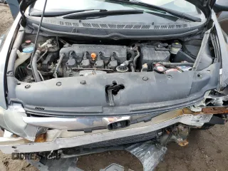 2011 Honda Civic LX-S z VIN 2HGFA1F64BH011124, wystawiony jako Copart lot #40365214 z przebiegiem 354 780 mil mil oraz Czysty tytuł • Clean title. Historia ofert i sprzedaży dostępna na DreamBid. Obrazek 11.