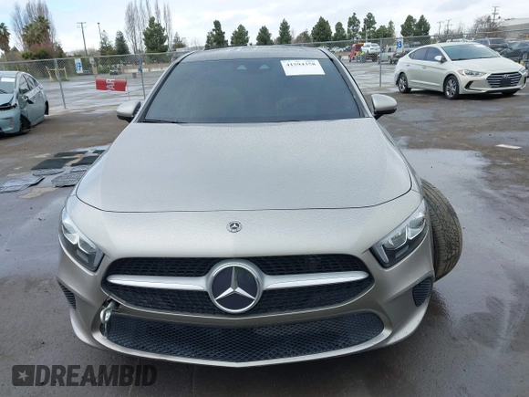 2019 Mercedes-Benz A 220 with VIN WDD3G4EB8KW018438, listed as a IAAI auction lot 41594358 with 60,434 mi miles and . Bid and sale history available at DreamBid. Image 12.
