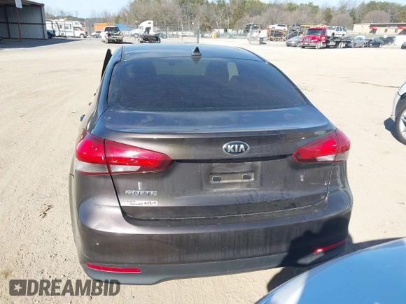 2018 Kia Forte LX with VIN 3KPFL4A76JE217369, listed as a IAAI auction lot 41673754 with 100,545 mi miles. Bid and sale history available at carsss.com. Image 16.