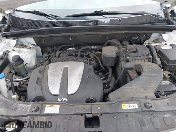 2013 Kia Sorento LX with VIN 5XYKT4A28DG348992, listed as a IAAI auction lot 42200903 with 150,730 mi miles and . Bid and sale history available at DreamBid. Image 10.