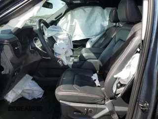 2023 Ford Expedition Limited с VIN 1FMJU2A84PEA36453, выставлен на аукционе Copart как лот 53535985 с пробегом 24 441 миль миль и Списание • Salvage title. История ставок и продаж доступна на DreamBid. Изображение 7.