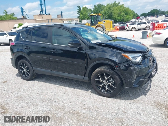 2017 Toyota RAV4 SE z VIN 2T3JFREV2HW677084, wystawiony jako IAAI lot #42236638 z przebiegiem 107 343 mil mil oraz . Historia ofert i sprzedaży dostępna na DreamBid. Obrazek 1.