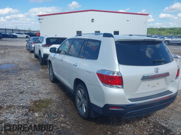 2011 Toyota Highlander Limited with VIN 5TDYK3EH0BS046070, listed as a IAAI auction lot 42134709 with 161,213 mi miles and . Bid and sale history available at DreamBid. Image 3.