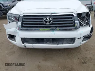 2018 Toyota Sequoia SR5 with VIN 5TDBY5G13JS165133, listed as a IAAI auction lot 42034441 with 121,474 mi miles. Bid and sale history available at carsss.com. Image 6.