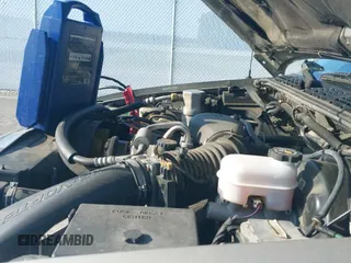 2002 Chevrolet S-10 LS с VIN 1GCDT19W628173077, выставлен на аукционе IAAI как лот 42941426 с пробегом 108 950 миль миль и . История ставок и продаж доступна на DreamBid. Изображение 13.