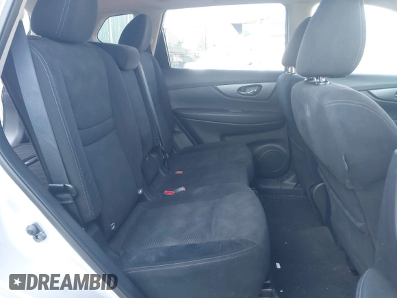 2016 Nissan Rogue SV with VIN JN8AT2MT1GW026937, listed as a IAAI auction lot 41772393 with 102,998 mi miles and . Bid and sale history available at carsss.com. Image 8.