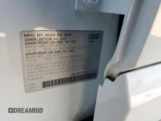 2021 Audi Q3 S line Premium z VIN WA1DECF33M1010053, wystawiony jako Copart lot #54769345 z przebiegiem 46 912 mil mil oraz Szkoda całkowita • Salvage title. Historia ofert i sprzedaży dostępna na DreamBid. Obrazek 13.