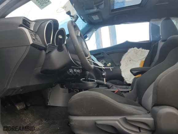 2015 Scion tC with VIN JTKJF5C79F3090354, listed as a Copart auction lot 50895815 with 141,914 mi miles and Salvage Title. Bid and sale history available at carsss.com. Image 7.