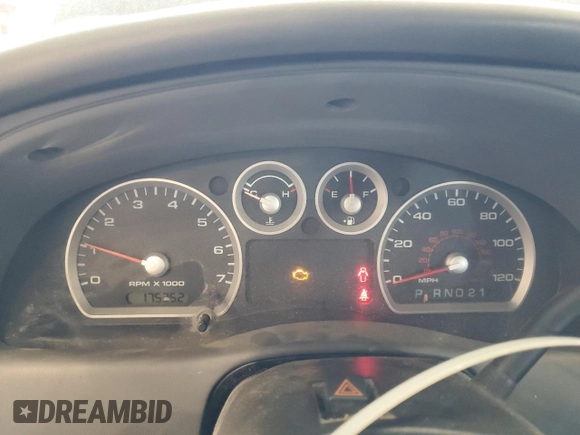 2006 Ford Ranger XL z VIN 1FTYR14U66PA65298, wystawiony jako Copart lot #58423015 z przebiegiem 175 352 mil mil oraz Czysty tytuł • Clean title. Historia ofert i sprzedaży dostępna na DreamBid. Obrazek 9.