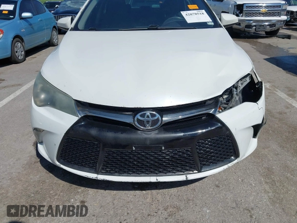 2015 Toyota Camry XLE with VIN 4T1BF1FK1FU055477, listed as a IAAI auction lot 42078518 with 233,159 mi miles and . Bid and sale history available at DreamBid. Image 12.