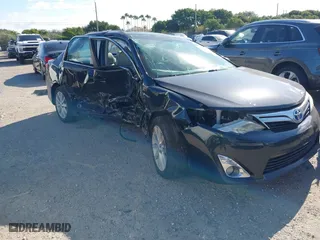 2013 Toyota Camry Hybrid LE with VIN 4T1BD1FK0DU072466, listed as a IAAI auction lot 40964616 with 1 mi miles. Bid and sale history available at carsss.com. Image 6.