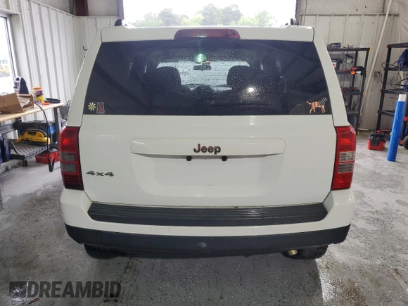 2011 Jeep Patriot Sport with VIN 1J4NF1GB9BD207381, listed as a Copart auction lot 56177855 with 106,155 mi miles and Clean Title. Bid and sale history available at DreamBid. Image 6.