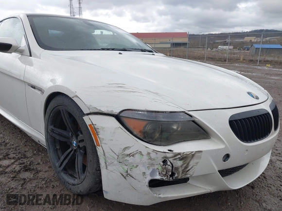 2007 BMW 6 Series M6 with VIN WBSEH93517CY23824, listed as a IAAI auction lot 41908992 with 117,695 mi miles. Bid and sale history available at carsss.com. Image 6.