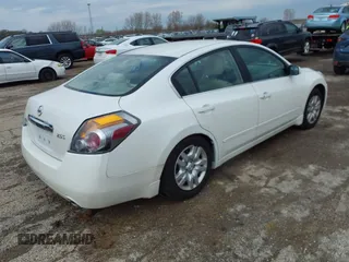 2010 Nissan Altima 2.5 SL with VIN 1N4AL2AP3AN464266, listed as a IAAI auction lot 41992499 with 150,644 mi miles. Bid and sale history available at carsss.com. Image 4.