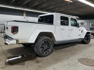 2022 Jeep Gladiator High Altitude with VIN 1C6HJTFG9NL141166, listed as a Copart auction lot 50210425 with 28,207 mi miles and Salvage title. Bid and sale history available at DreamBid. Image 3.