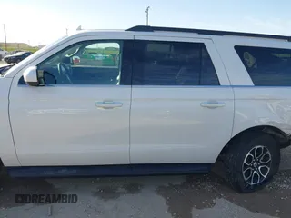 2024 Ford Expedition Max XLT z VIN 1FMJK1H8XREA38197, wystawiony jako IAAI lot #41786020 z przebiegiem 35 387 mil mil oraz . Historia ofert i sprzedaży dostępna na DreamBid. Obrazek 14.
