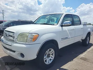2006 Toyota Tundra SR5 с VIN 5TBDT44196S539654, выставлен на аукционе IAAI как лот 42882560 с пробегом 244 532 миль миль и . История ставок и продаж доступна на DreamBid. Изображение 1.