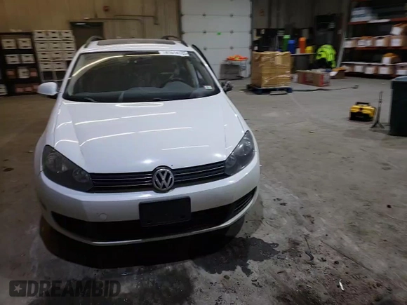 2014 Volkswagen Jetta TDI w/Sunroof & Nav с VIN 3VWPL7AJ2EM610506, выставлен на аукционе Copart как лот 41514185 с пробегом 197 121 миль миль и Списание • Salvage title. История ставок и продаж доступна на DreamBid. Изображение 11.