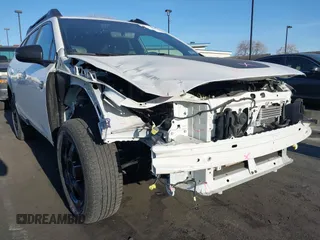 2022 Subaru Outback Wilderness z VIN 4S4BTGUD2N3210638, wystawiony jako IAAI lot #41979884 z przebiegiem 23 584 mil mil oraz . Historia ofert i sprzedaży dostępna na DreamBid. Obrazek 6.