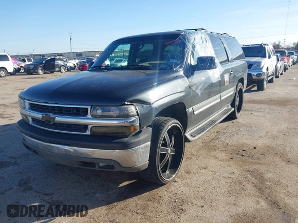 2004 Chevrolet Suburban LS with VIN 3GNEC16Z94G255974, listed as a IAAI auction lot 41439287 with 1 mi miles. Bid and sale history available at carsss.com. Image 2.