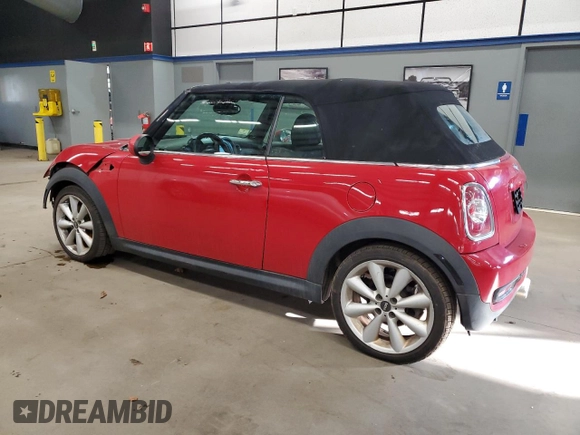 2015 MINI Convertible S z VIN WMWZP3C56FT298876, wystawiony jako Copart lot #41647375 z przebiegiem 96 038 mil mil oraz Szkoda całkowita • Salvage title. Historia ofert i sprzedaży dostępna na DreamBid. Obrazek 2.