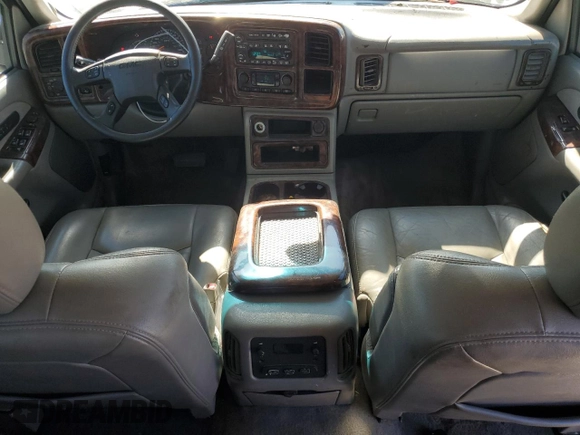 2003 GMC Sierra 3500 SLT z VIN 1GTJC33113F121042, wystawiony jako Copart lot #73668454 z przebiegiem 246 510 mil mil oraz Szkody całkowita. Historia ofert i sprzedaży dostępna na DreamBid. Obrazek 8.