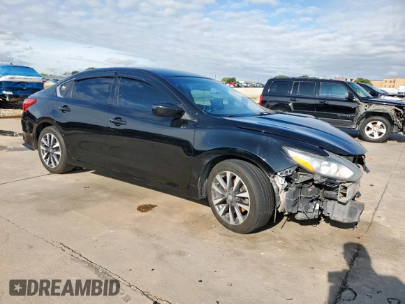 2017 Nissan Altima SL with VIN 1N4AL3AP0HC112919, listed as a Copart auction lot 58761445 with 166,086 mi miles and Salvage title. Bid and sale history available at DreamBid. Image 4.