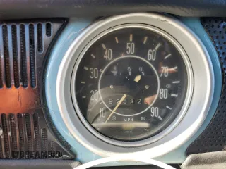 1971 Volkswagen Beetle с VIN 1112015752, выставлен на аукционе Copart как лот 41780465 с пробегом 92 532 миль миль и Списание • Salvage title. История ставок и продаж доступна на DreamBid. Изображение 9.