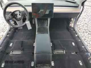 2019 Tesla Model 3 Mid Range with VIN 5YJ3E1EA6KF401661, listed as a Copart auction lot 54421225 with Not Provided miles and Clean Title. Bid and sale history available at DreamBid. Image 8.