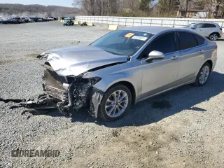 2020 Ford Fusion Hybrid SE with VIN 3FA6P0LU6LR143078, listed as a Copart auction lot 49768625 with 42,486 mi miles and Salvage Title. Bid and sale history available at carsss.com. Image 1.