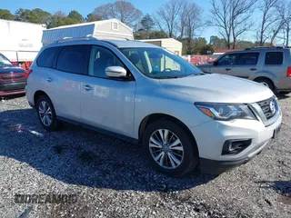 2019 Nissan Pathfinder SL with VIN 5N1DR2MN4KC624647, listed as a IAAI auction lot 41770468 with 128,240 mi miles and . Bid and sale history available at DreamBid. Image 1.