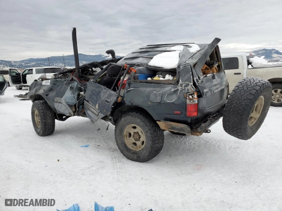 1996 Toyota Land Cruiser with VIN JT3HJ85J7T0133329, listed as a Copart auction lot 41450595 with 0 mi miles and Clean Title. Bid and sale history available at carsss.com. Image 2.