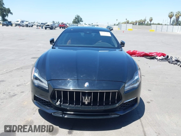 2018 Maserati Quattroporte S GranLusso z VIN ZAM56YPL1J1274060, wystawiony jako IAAI lot #42347208 z przebiegiem 55 022 mil mil oraz . Historia ofert i sprzedaży dostępna na DreamBid. Obrazek 13.