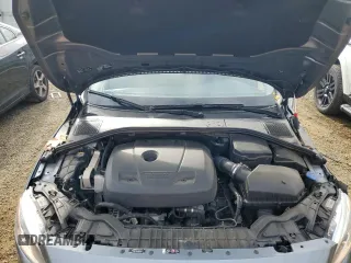 2017 Volvo V60 Premier with VIN YV140MEK4H1336513, listed as a Copart auction lot 88497705 with 89,477 mi miles and Salvage Title. Bid and sale history available at carsss.com. Image 11.