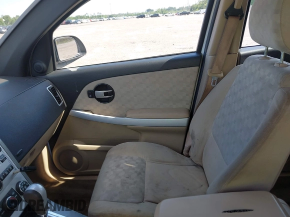 2007 Chevrolet Equinox LS z VIN 2CNDL13F176001427, wystawiony jako IAAI lot #42357202 z przebiegiem 200 852 mil mil oraz . Historia ofert i sprzedaży dostępna na DreamBid. Obrazek 5.