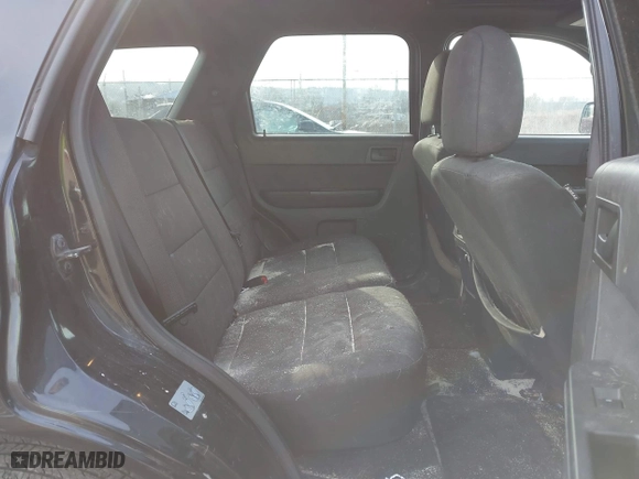 2010 Ford Escape XLT with VIN 1FMCU9D74AKD38287, listed as a IAAI auction lot 41688262 with 162,354 mi miles. Bid and sale history available at carsss.com. Image 8.