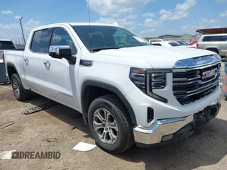 2025 GMC Sierra 1500 SLT z VIN 3GTUUDED9SG124016, wystawiony jako IAAI lot #42423803 z przebiegiem 18 164 mil mil oraz . Historia ofert i sprzedaży dostępna na DreamBid. Obrazek 1.