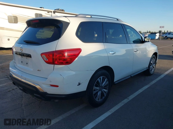 2019 Nissan Pathfinder S with VIN 5N1DR2MN7KC634136, listed as a IAAI auction lot 42195038 with 102,619 mi miles and . Bid and sale history available at DreamBid. Image 4.