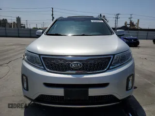 2014 Kia Sorento SX z VIN 5XYKW4A74EG547803, wystawiony jako Copart lot #58390675 z przebiegiem 138 424 mil mil oraz Szkoda całkowita • Salvage title. Historia ofert i sprzedaży dostępna na DreamBid. Obrazek 5.