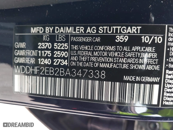 2011 Mercedes-Benz E-Class E 350 Luxury BlueTEC with VIN WDDHF2EB2BA347338, listed as a IAAI auction lot 41684719 with 177,792 mi miles. Bid and sale history available at carsss.com. Image 9.