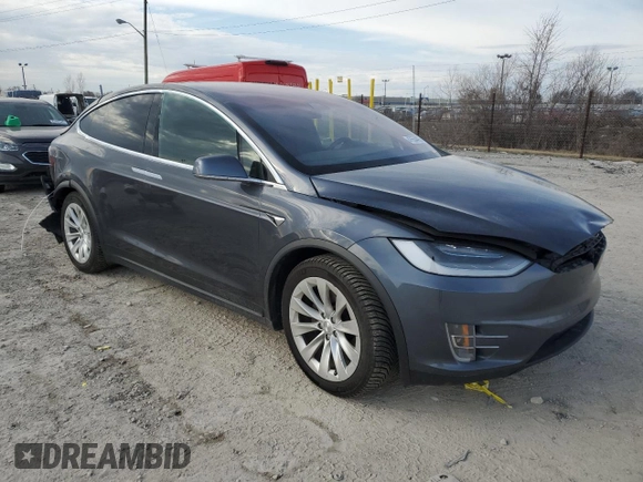 2020 Tesla Model X Long Range with VIN 5YJXCBE21LF263048, listed as a Copart auction lot 47554495 with Not Provided miles and Salvage Title. Bid and sale history available at carsss.com. Image 4.