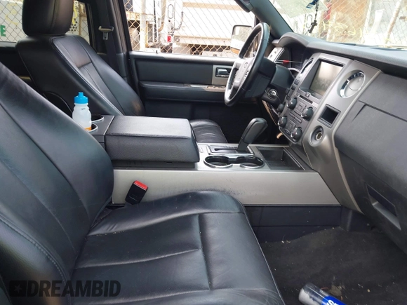 2015 Ford Expedition Max XLT with VIN 1FMJK1JT4FEF42223, listed as a IAAI auction lot 42463488 with 185,825 mi miles and . Bid and sale history available at DreamBid. Image 5.