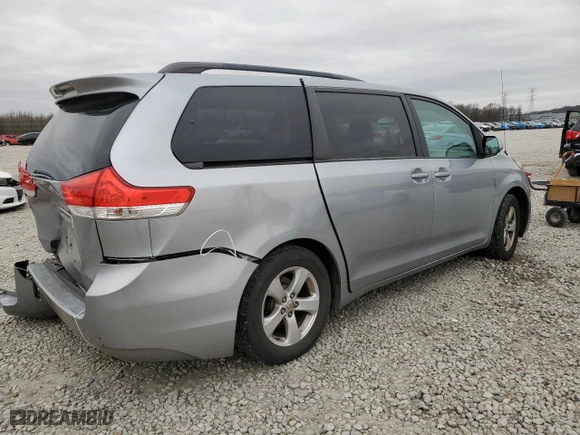 2013 Toyota Sienna LE AAS with VIN 5TDKK3DC6DS294841, listed as a Copart auction lot 48464505 with 278,516 mi miles and Salvage Title. Bid and sale history available at carsss.com. Image 3.
