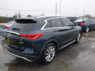 2019 Infiniti QX50 Essential z VIN 3PCAJ5M35KF134266, wystawiony jako IAAI lot #41514669 z przebiegiem 126 418 mil mil oraz . Historia ofert i sprzedaży dostępna na DreamBid. Obrazek 4.
