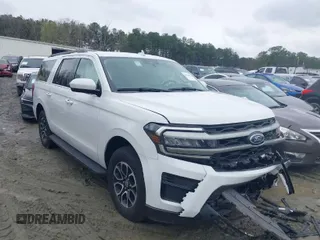 2024 Ford Expedition Max XLT with VIN 1FMJK1J83REA30890, listed as a IAAI auction lot 41866910 with 37,153 mi miles and . Bid and sale history available at DreamBid. Image 1.