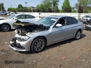 2016 BMW 3 Series 320i xDrive с VIN WBA8E5G50GNU19799, выставлен на аукционе Copart как лот 60631465 с пробегом Не указан миль и Списание • Salvage title. История ставок и продаж доступна на DreamBid. Изображение 1.