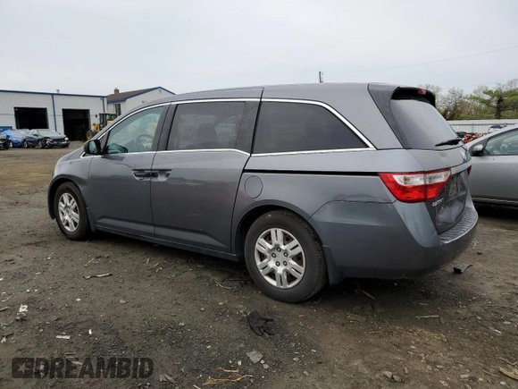 2013 Honda Odyssey LX with VIN 5FNRL5H24DB001080, listed as a Copart auction lot 52790605 with 137,853 mi miles and Salvage Title. Bid and sale history available at carsss.com. Image 2.