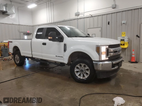 2019 Ford F-350 XL с VIN 1FT8X3BT4KEG77291, выставлен на аукционе Copart как лот 80579174 с пробегом 185 086 миль миль и Чистый • Clean title. История ставок и продаж доступна на DreamBid. Изображение 4.