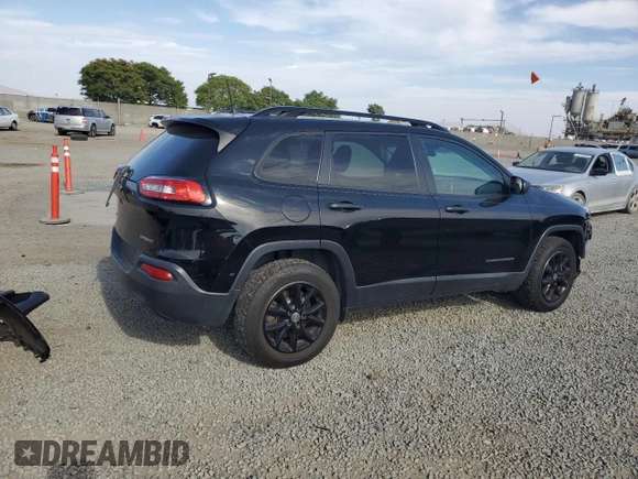 2017 Jeep Cherokee Sport z VIN 1C4PJMAB5HW583337, wystawiony jako Copart lot #58088685 z przebiegiem 130 494 mil mil oraz Szkoda całkowita • Salvage title. Historia ofert i sprzedaży dostępna na DreamBid. Obrazek 3.