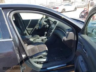 2015 Chevrolet Malibu LTZ with VIN 1G11F5SLXFF173112, listed as a IAAI auction lot 41676519 with 167,885 mi miles. Bid and sale history available at carsss.com. Image 5.